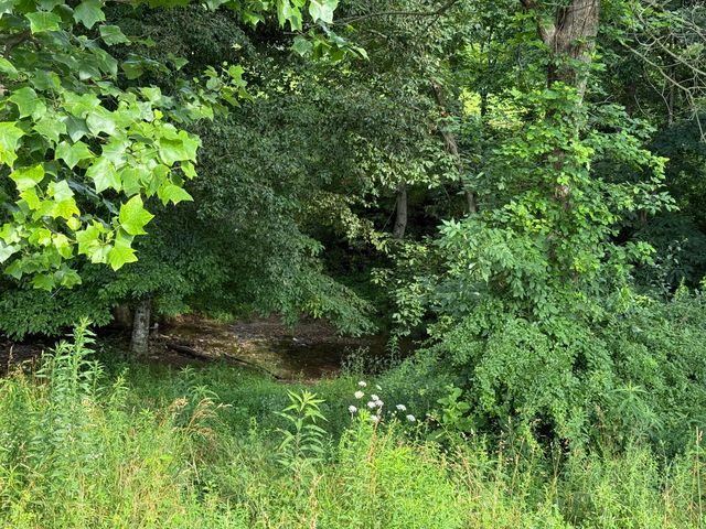 402 Allen Road, Waynesburg, KY 40489