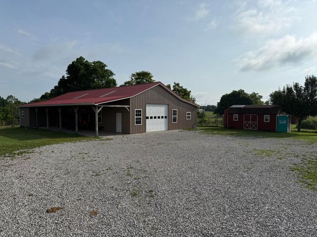 402 Allen Road, Waynesburg, KY 40489