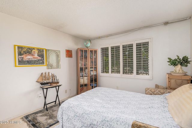 6118 N 12TH Place 2, Phoenix, AZ 85014