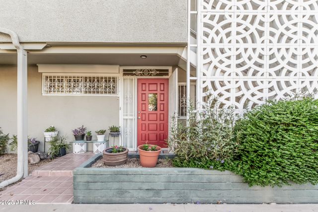 6118 N 12TH Place 2, Phoenix, AZ 85014