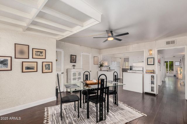 6118 N 12TH Place 2, Phoenix, AZ 85014