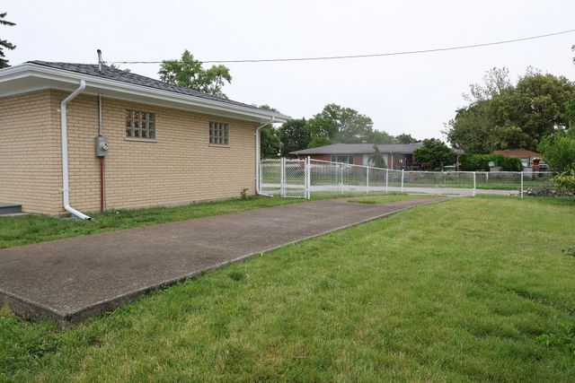 16644 Maple Street, South Holland, IL 60473