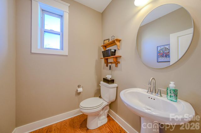 560 Sweet Birch Park Lane, Black Mountain, NC 28711
