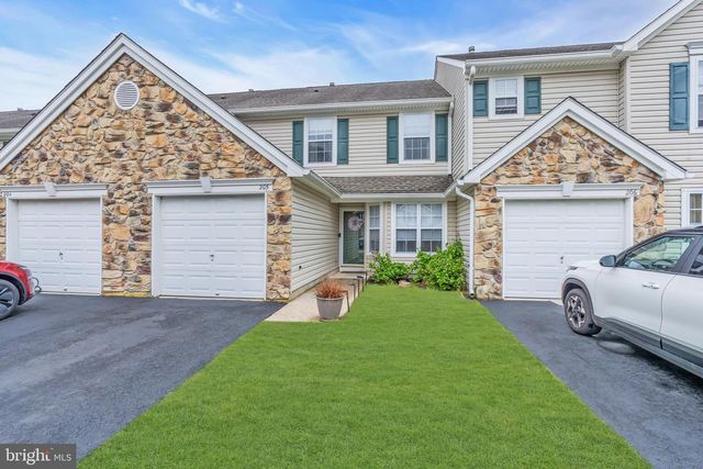 205 IRIS WAY, Brick, NJ 08724
