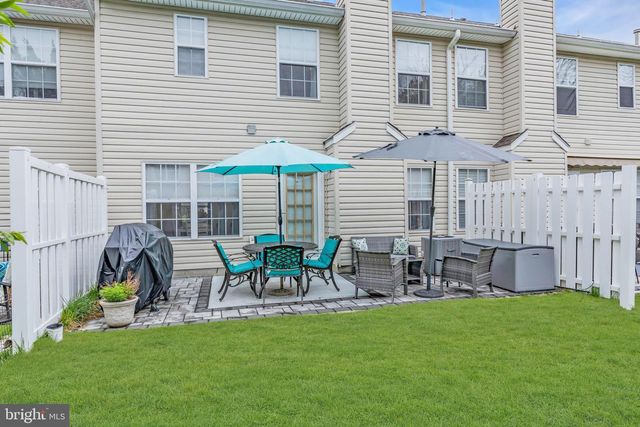 205 IRIS WAY, Brick, NJ 08724