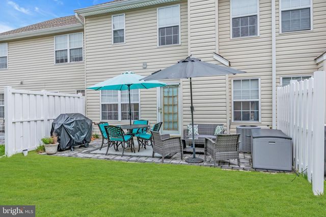 205 IRIS WAY, Brick, NJ 08724