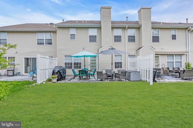 205 IRIS WAY, Brick, NJ 08724