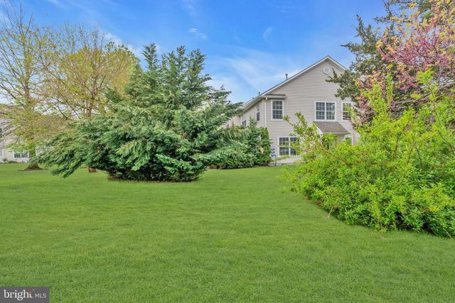 205 IRIS WAY, Brick, NJ 08724