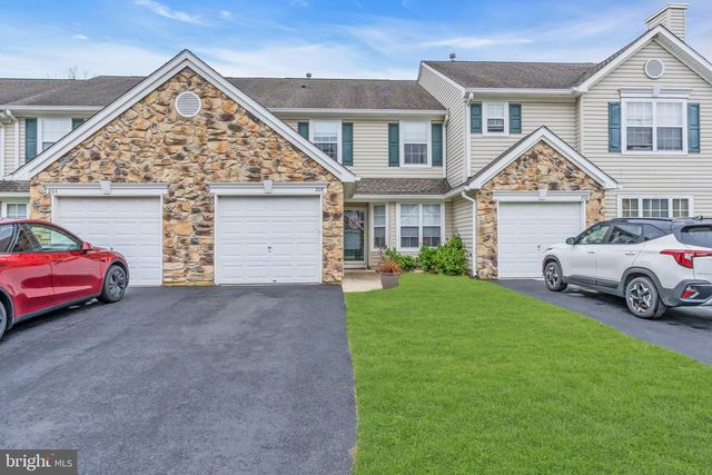 205 IRIS WAY, Brick, NJ 08724