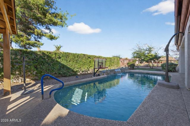 898 W GROVE Street, Litchfield Park, AZ 85340