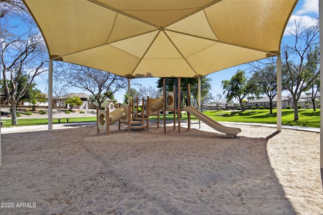 898 W GROVE Street, Litchfield Park, AZ 85340