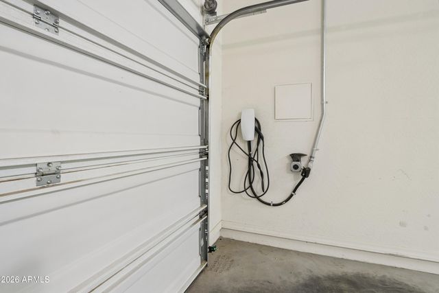 898 W GROVE Street, Litchfield Park, AZ 85340