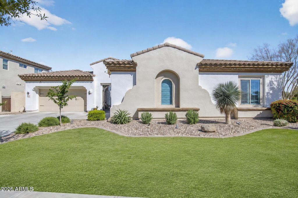 898 W GROVE Street, Litchfield Park, AZ 85340 — photo 5