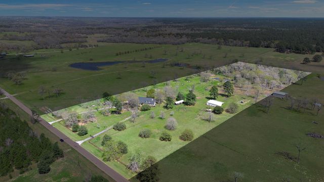 32540 Courtney, Navasota, TX 77868