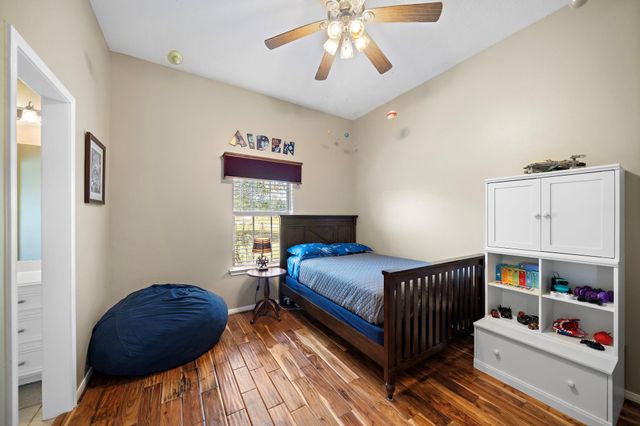 32540 Courtney, Navasota, TX 77868