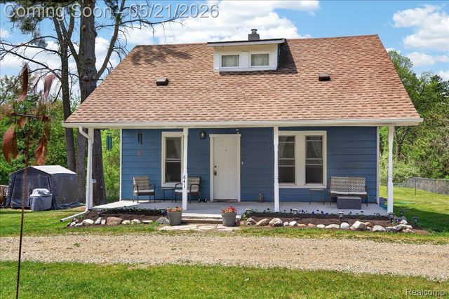 841 Sands Road, Brandon Charter Township, MI 48462