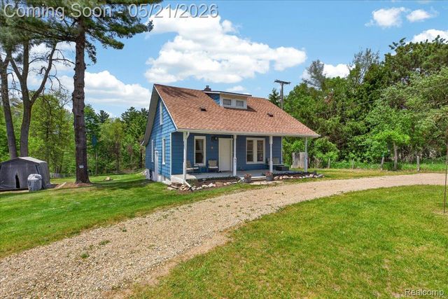 841 Sands Road, Brandon Charter Township, MI 48462