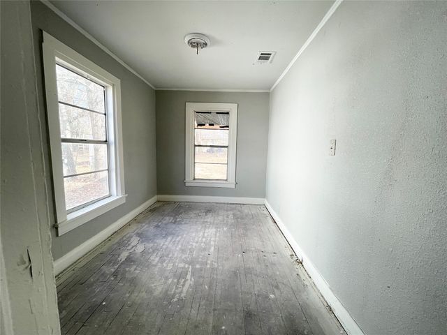 1061 19th Street SE, Paris, TX 75460