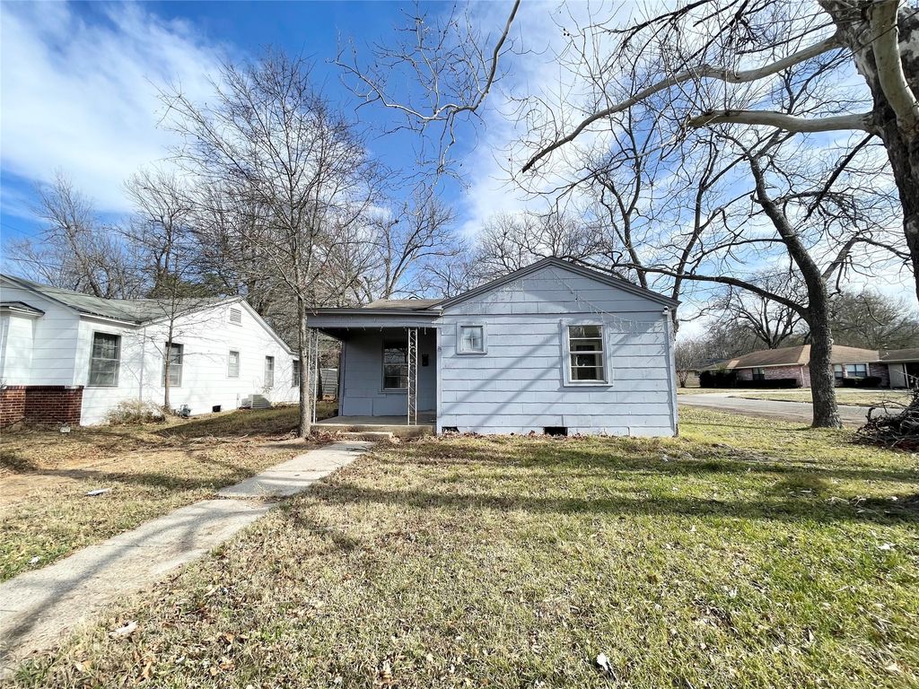 1061 19th Street SE, Paris, TX 75460