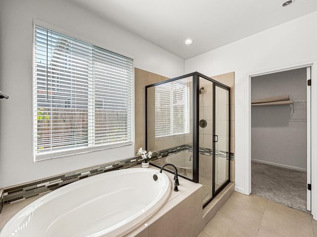 1009 El Molino Avenue, Clovis, CA 93619