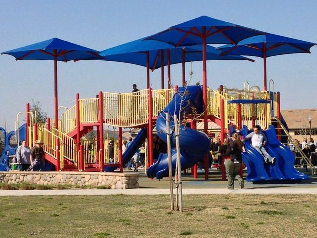 1009 El Molino Avenue, Clovis, CA 93619