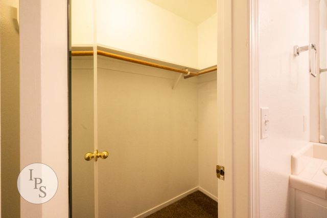 2188 E Pinedale Avenue, Fresno, CA 93720