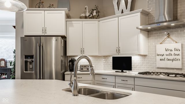 1127 Frenzel Parkway, Carmel, IN 46032