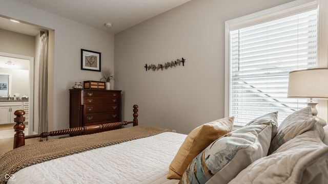 1127 Frenzel Parkway, Carmel, IN 46032