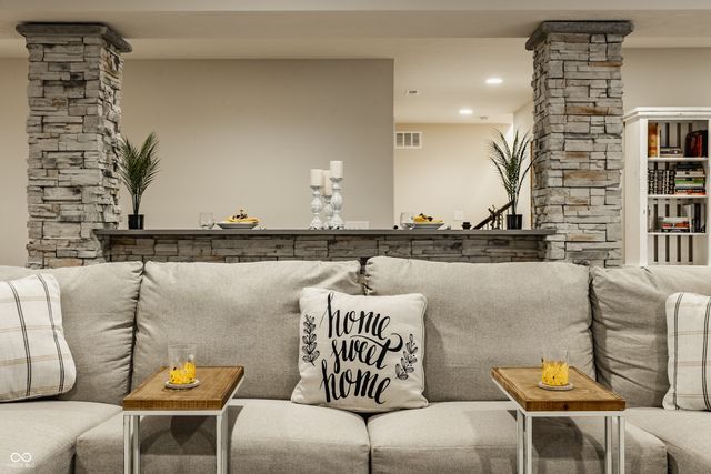 1127 Frenzel Parkway, Carmel, IN 46032