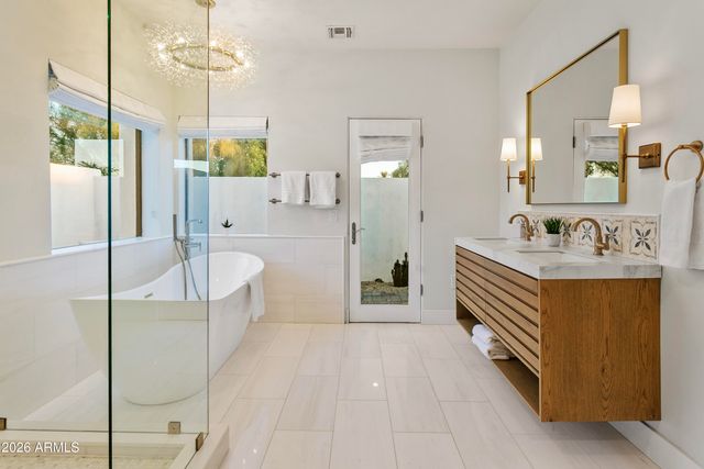 10111 E Cholla Street, Scottsdale, AZ 85260