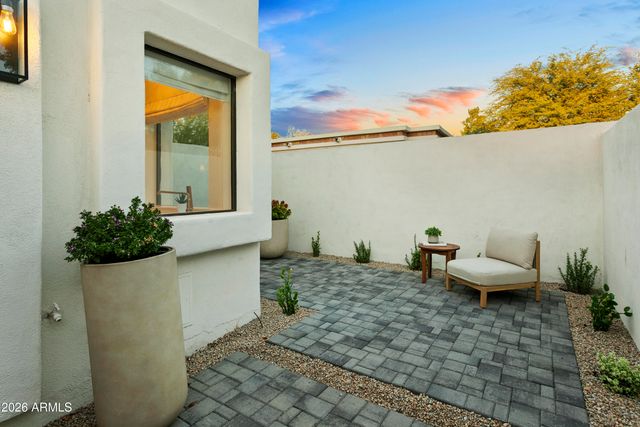 10111 E Cholla Street, Scottsdale, AZ 85260