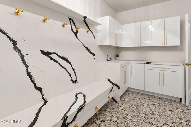 10111 E Cholla Street, Scottsdale, AZ 85260