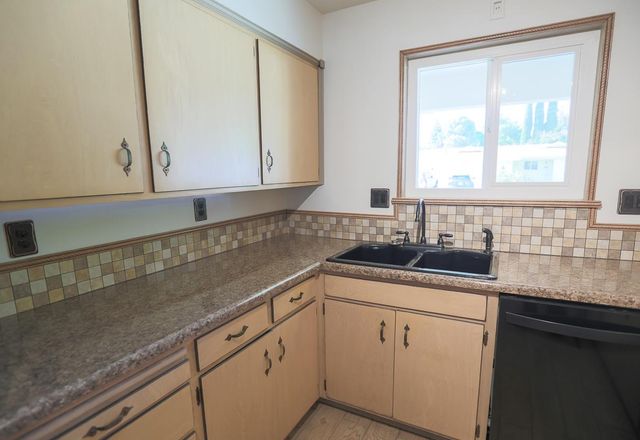 557 Ohlson, Yuba City, CA 95991
