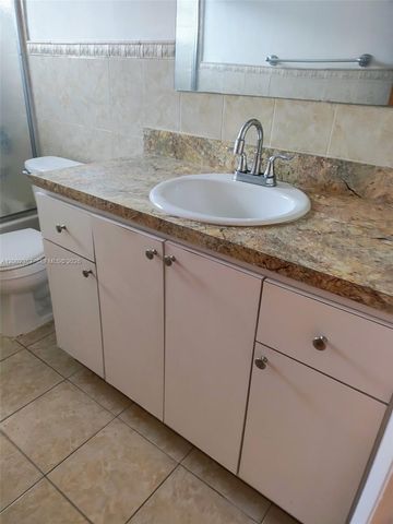 525 SW 56th Ave 525, Miami, FL 33134