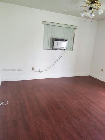 525 SW 56th Ave 525, Miami, FL 33134