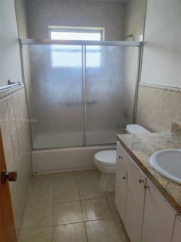 525 SW 56th Ave 525, Miami, FL 33134