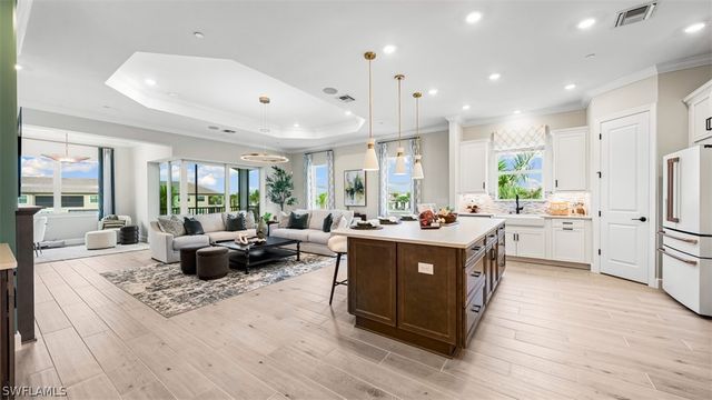 15336 Giardino DR 26-204, Naples, FL 34114