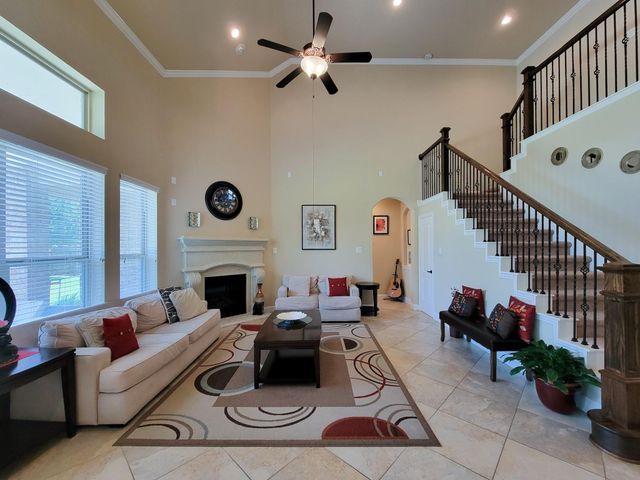 715 Charleston Heights Lane, Sugar Land, TX 77479