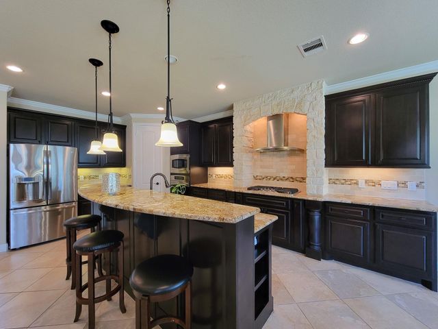 715 Charleston Heights Lane, Sugar Land, TX 77479