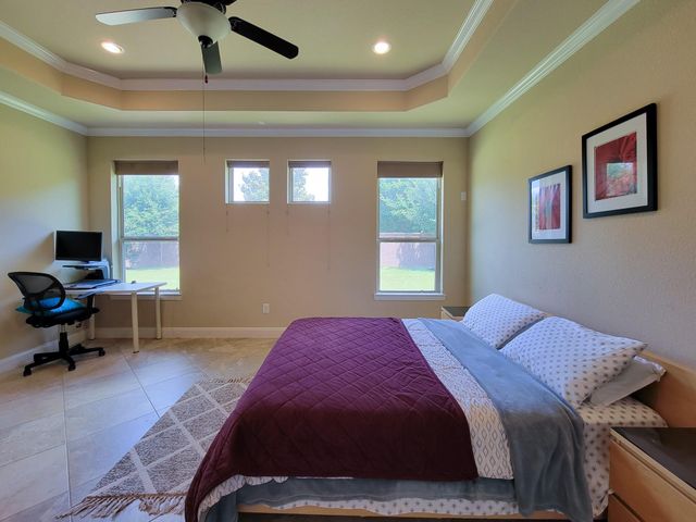 715 Charleston Heights Lane, Sugar Land, TX 77479