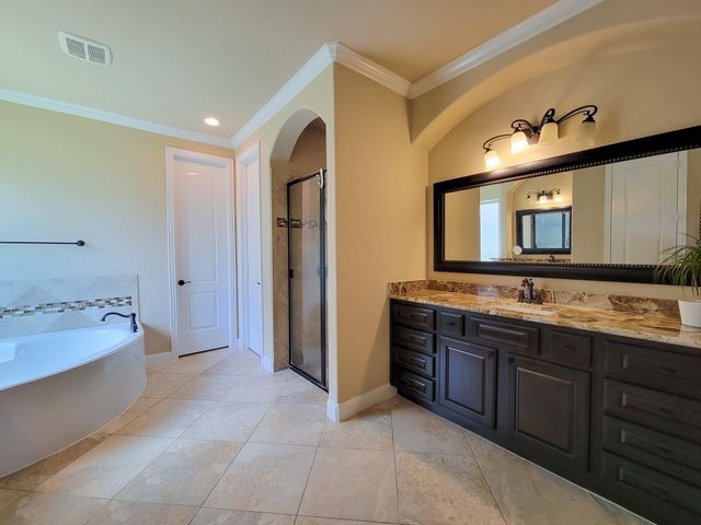 715 Charleston Heights Lane, Sugar Land, TX 77479