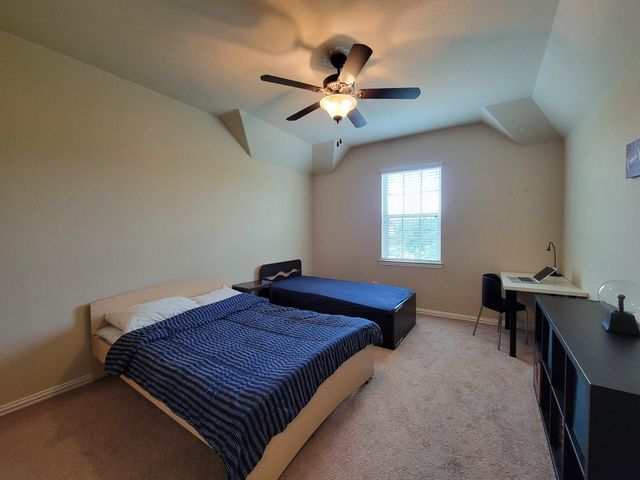 715 Charleston Heights Lane, Sugar Land, TX 77479