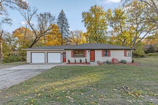 434 Riley Street, Holland, MI 49424
