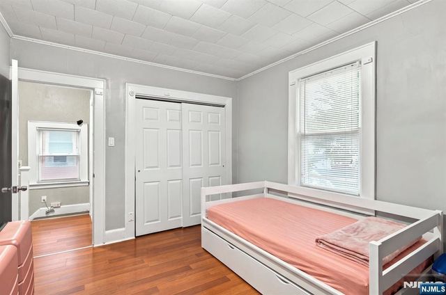 27 Philip Place, Irvington, NJ 07111