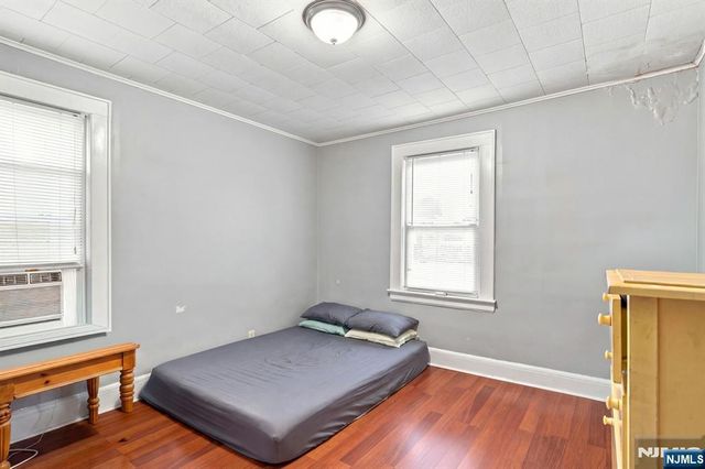 27 Philip Place, Irvington, NJ 07111