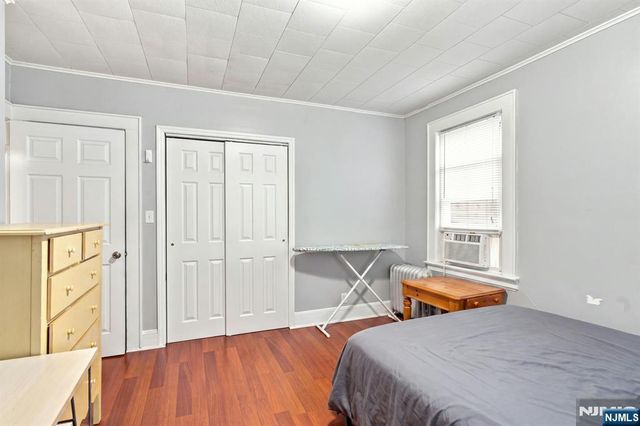 27 Philip Place, Irvington, NJ 07111