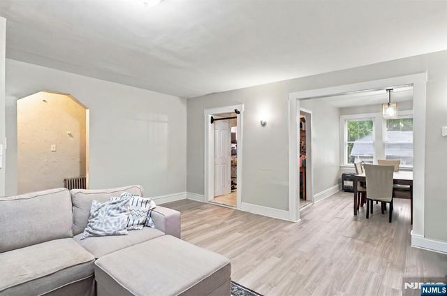 27 Philip Place, Irvington, NJ 07111