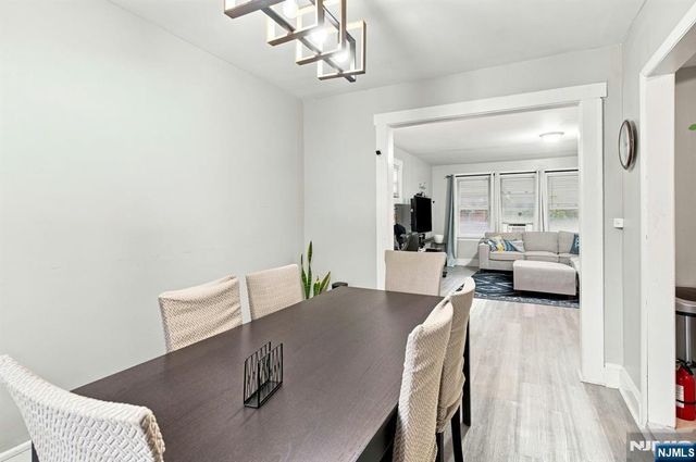 27 Philip Place, Irvington, NJ 07111