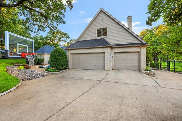 5301 Willow Lane, Colleyville, TX 76034