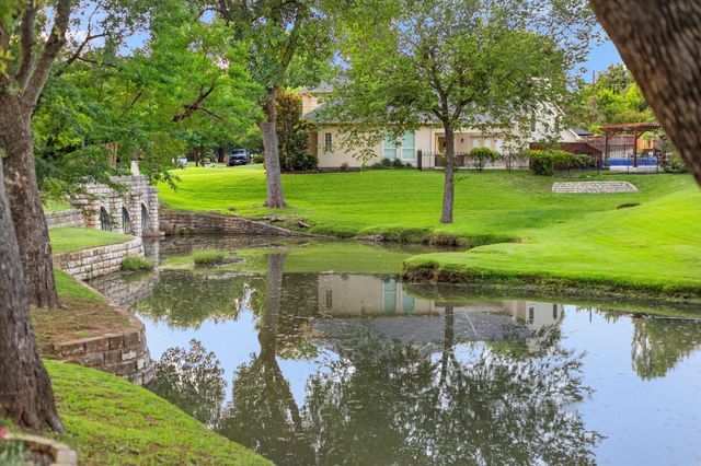 5301 Willow Lane, Colleyville, TX 76034